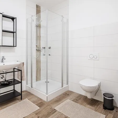 Jama - Stilvoll&modern, Zentral, Uni, Freies Parken, Grosse Gruppen, Wlan Appartement Erlangen
