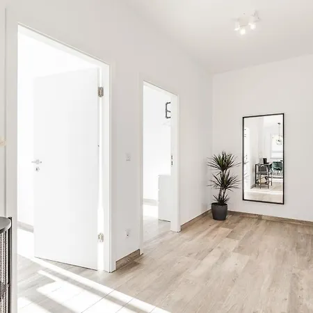 Apartment Jama - Stilvoll&modern, Zentral, Uni, Freies Parken, Grosse Gruppen, Wlan Erlangen